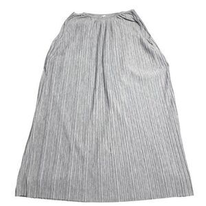 UNIQLO Gray Pleated Midi Dress Size XS Elegant Flowy Accordion Pleat Casual Work